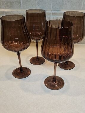 Hearth & Hand Magnolia ***Set of 4*** 20oz Ribbed Brown Wine Glasses